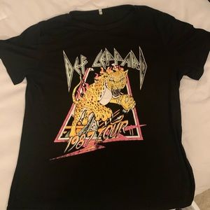 Def Leopard T-shirt